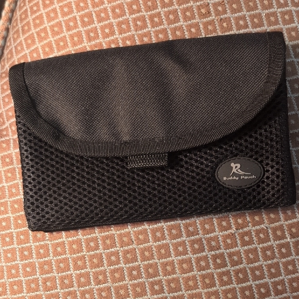 Buddy Pouch Wallet